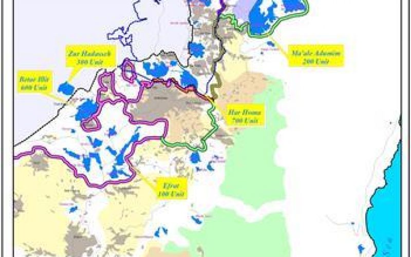 Settlements expanding in and around East Jerusalem for the year 2004