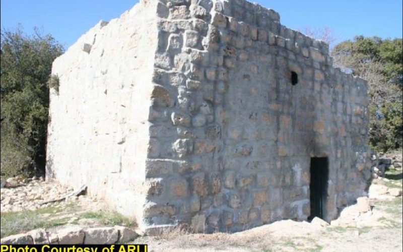 Sacrilege in Al-Khader: the Israeli Settlers burn a 400 hundred years old Mosque