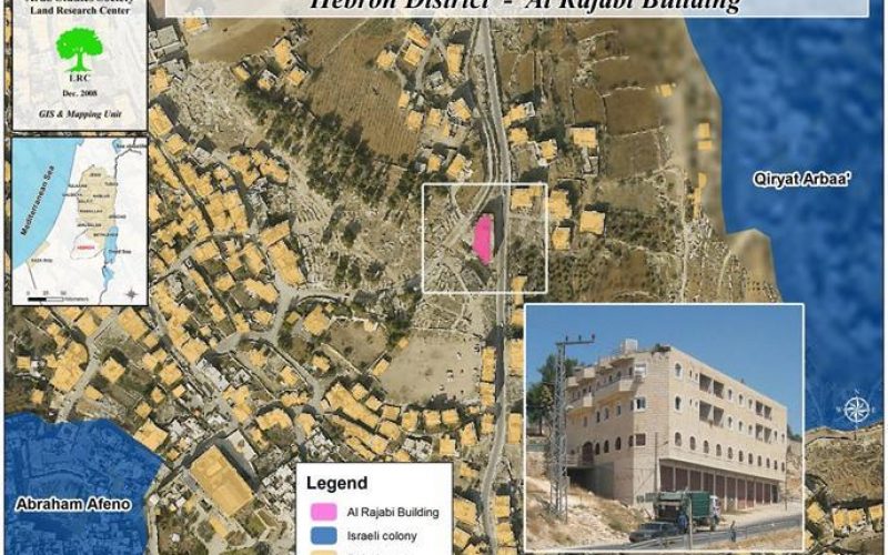 Ar Rajabi building in Hebron: evacuated by settlers, occupied by soldiers