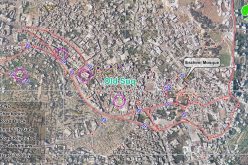 اعتداءات المستعمرون متواصلة ضد أهالي مدينة الخليل المخنوقة بـ 112 حاجزاً عسكرياً لحماية 500 مستعمرا اسرائيليا