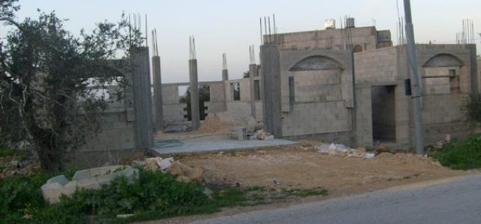 Halt of construction notifications in the village of Azzun