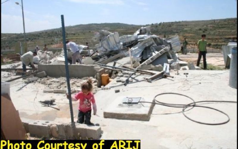 The Israeli Occupation Army demolished Three Houses and a Farm in Bethlehem and Salfit Governorates