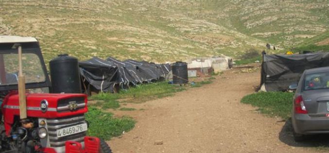 إخطار ستة مواطنين بوقف البناء لمنشآتهم الزراعية في خربة ابزيق / محافظة طوباس