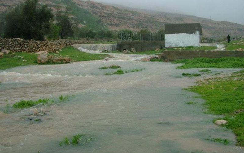 Pumping Sewage towards Nahhalin