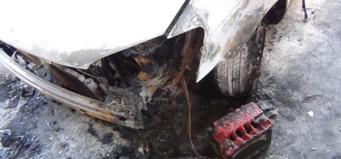 مستوطنو “يتسهار” الإسرائيلية يحرقون سيارة فلسطينيةفي قرية عينابوس