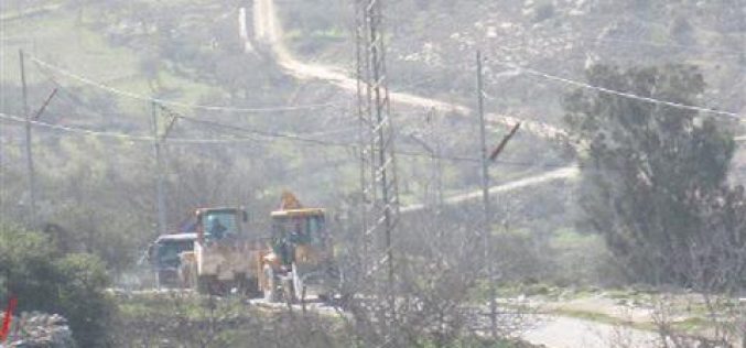 اليات الاحتلال تدمر خط شبكة الكهرباء في مدينة بيت جالا