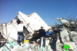 Demolition a building in Beit Hanina