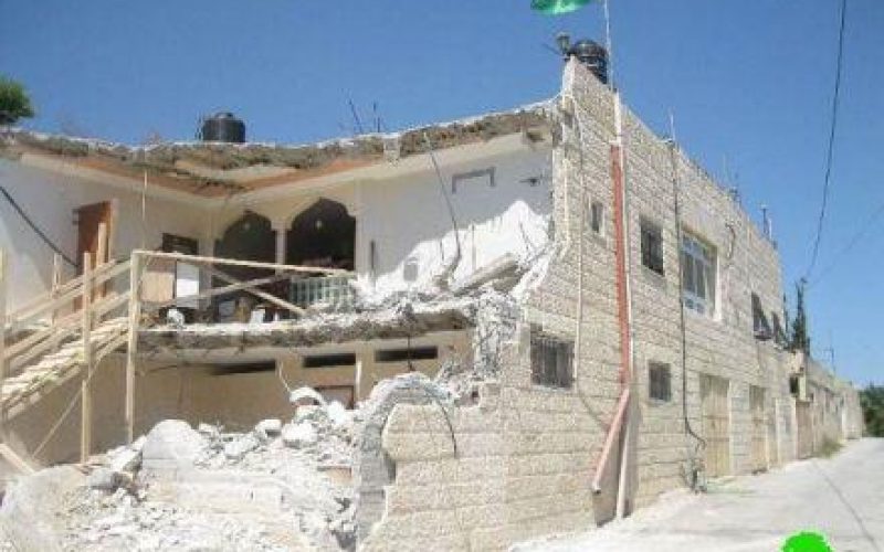 Demolition of four residences in al Mukabber