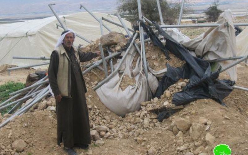 هدم عدد من الخيام والحظائر خربة كرزليا شرق بلدة عقربا /محافظة نابلس.
