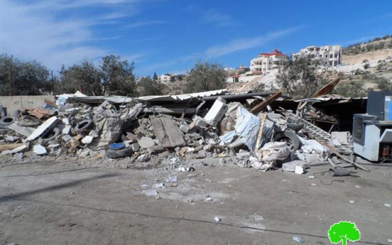 Demolition of a barrack In Deir Samit, Hebron governorate
