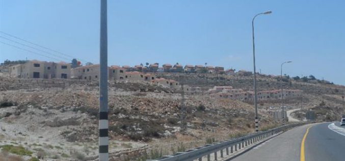 كاميرا مركز أبحاث الأراضي ترصد أعمال توسعة تشهدها مستعمرة ” نيلي ” شمال غرب  مدينة رام الله