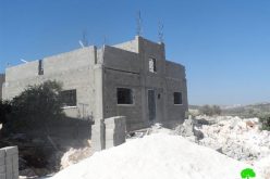 إخطار منزل قيد الإنشاء بوقف البناء في قرية رافات