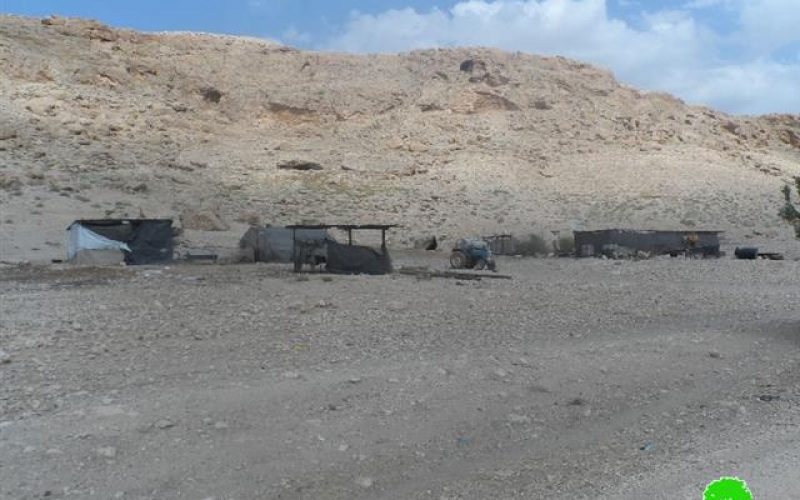 إخطارات بوقف البناء لمنشآت زراعية في خربة يرزا / محافظة طوباس