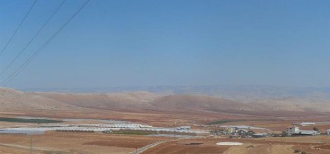 The Israeli occupation confiscates agricultural machineries in Tubas