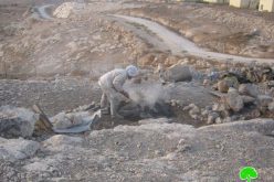 الاحتلال يهدم مساكن المواطنين في خربة أم الخير شرق بلدة يطا