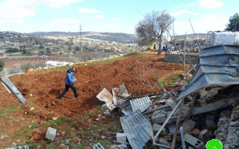 The Israeli occupation demolishes a agricultural structure in Hebron