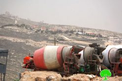 Israeli forces deliver stop-work notices in Hebron