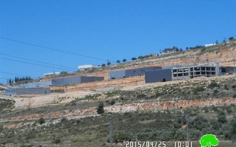 Expansion works on the industrial zone of Barkan colony at the expense of the Salfit villages of Haris and Bruqin