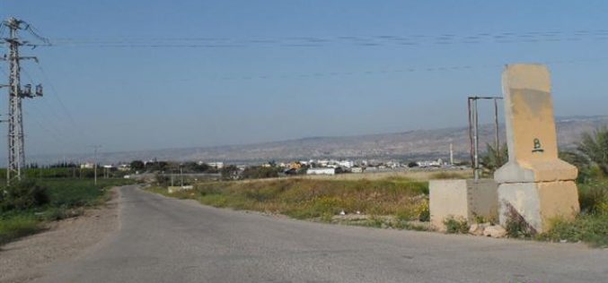 الاحتلال الإسرائيلي يمنع استكمال شق طريق زراعي في قرية عين البيضا
