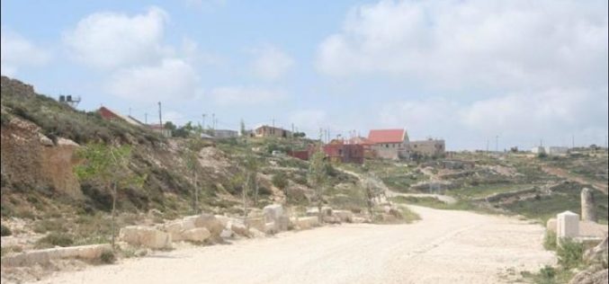 “Built on Private Palestinian Land” 
The Israeli Government Procrastinating  the Evacuation of Derech Ha’avot  Illegal Outpost