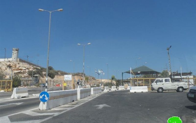 The Israeli occupation authorities demolish a number of kiosks next to Barta’a and Al- Jalama checkpoints in Jenin