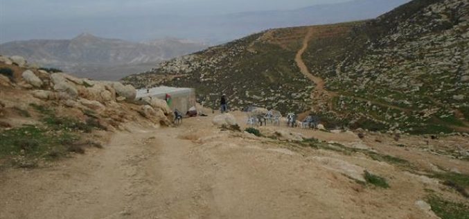 بعد أن هدمها وأعادوا بنائها أهالي الخربة, مرة أخرى الاحتلال الإسرائيلي يخطر شفوياً بهدم خربة عين الرشاش