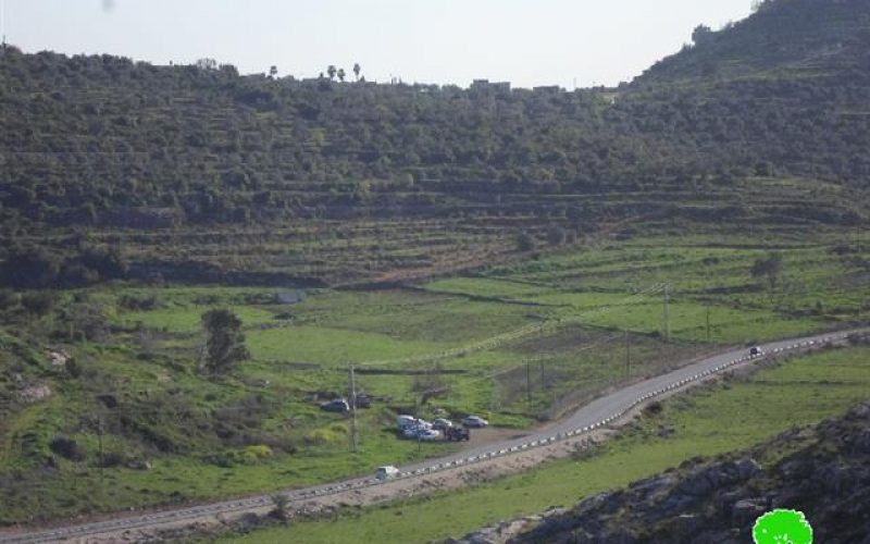 Beit Areh colonists attempt to control a water spring in Ramallah