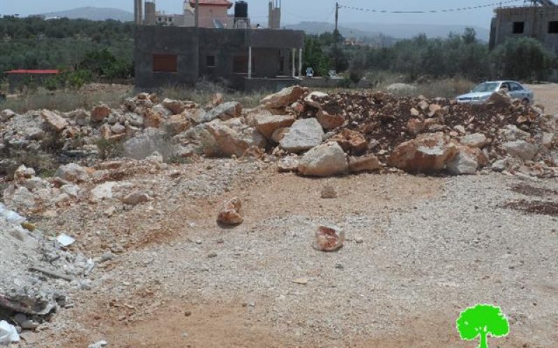 Israeli Occupation Forces seal off an agricultural road in Salfit governorate