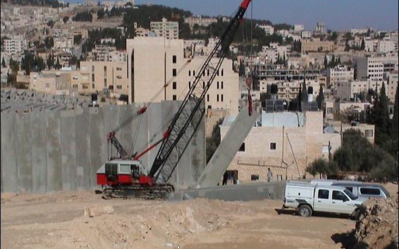 Abu Dis:  A Palestinian Town Tarred by the Israeli Wall