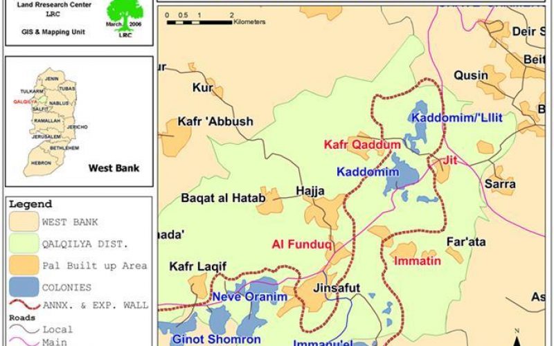 Israeli settlers and army soldiers renew their attacks against Palestinian farmers in Kafr Qaddum