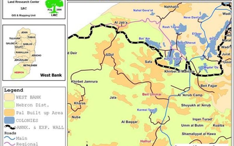 “Stop Work” Military Orders against 4 Houses and the Closure of a Quarry In Beit Ummar Town