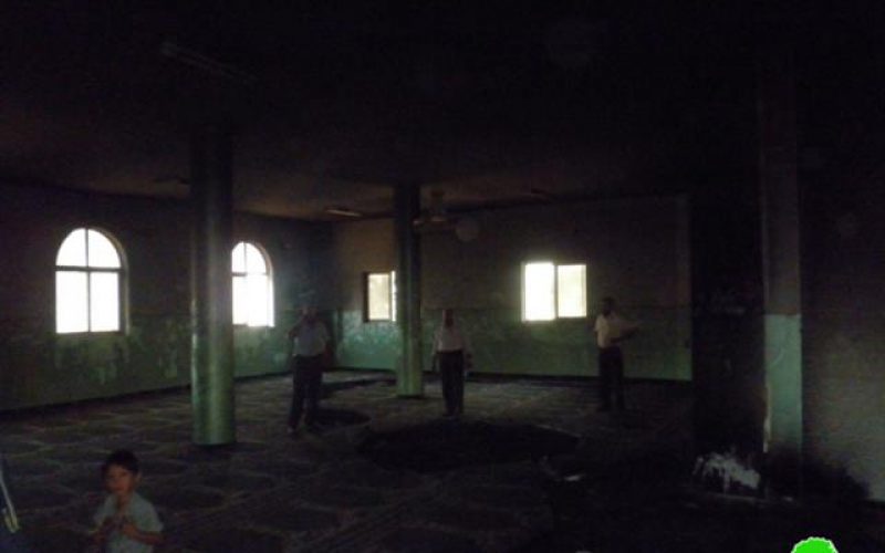 إضرام النار في  مسجد قرية المغير – محافظة رام الله