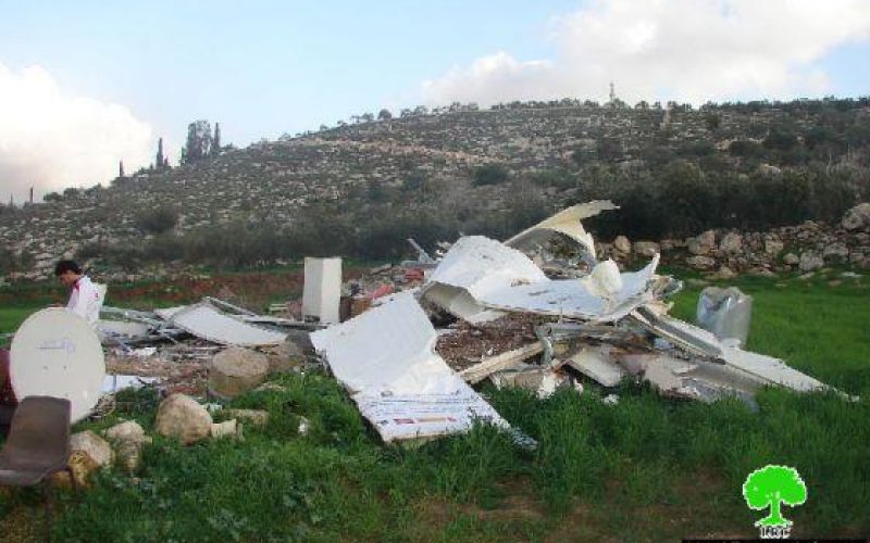The Israeli Occupation Army Demolish a Mobile Home in Idhna
