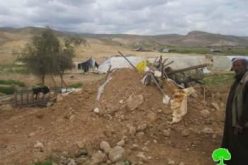 الاحتلال الاسرائيلي يهدم منشآت سكنية وحظائر لتربية الأغنام في قرية فصايل الفوقا