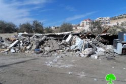 الاحتلال يهدم بركساً في بلدة دير سامت غرب الخليل