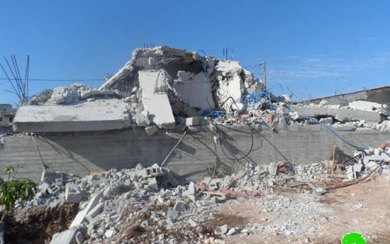 The Israeli occupation levels a house in Tulkarm