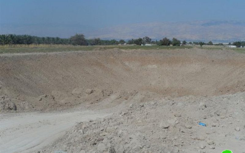 الاحتلال الإسرائيلي يخطر ” بركة لتجميع المياه” بوقف العمل في الجفتلك
