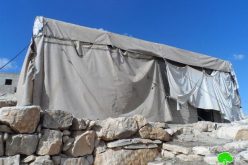 إخطار بوقف العمل في مسكن بخربة المفقرة شرق يطا