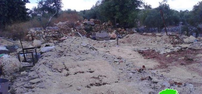Demolition of a carwash in the Salfit village of Haris