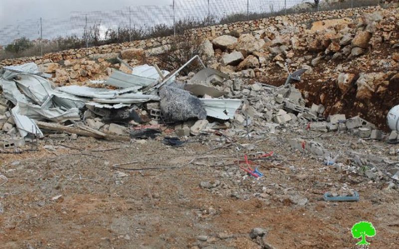 The occupation Municipality oblige Jerusalem man to self -demolish his barn