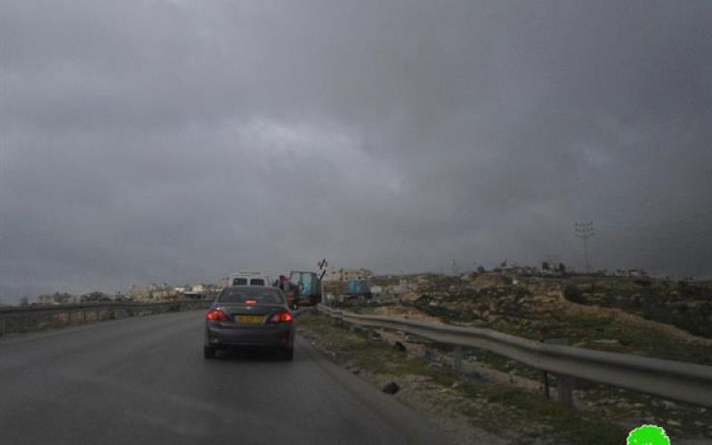 The occupation continues on closing Al-Ram checkpoint in Occupied Jerusalem