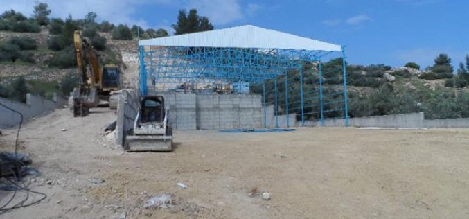 Stop-work order on a machineries yard in Hebron