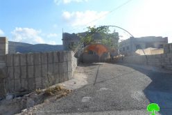 إخطارات جديدة لوقف العمل والبناء في منشآت سكنية في قرية العقبة بمحافظة طوباس