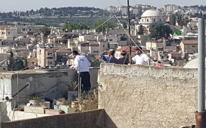Colonists seize a property in the Old City of Jerusalem