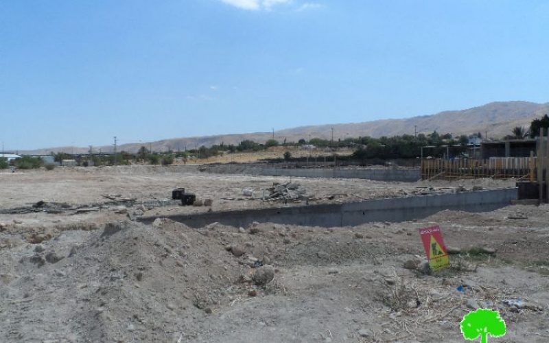 Israeli Occupation Forces notify a soccer field of stop-work in Jericho