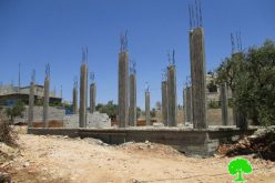 الاحتلال الإسرائيلي يخطر بوقف البناء لسبعة منازل في قرية مجدل بني فضل