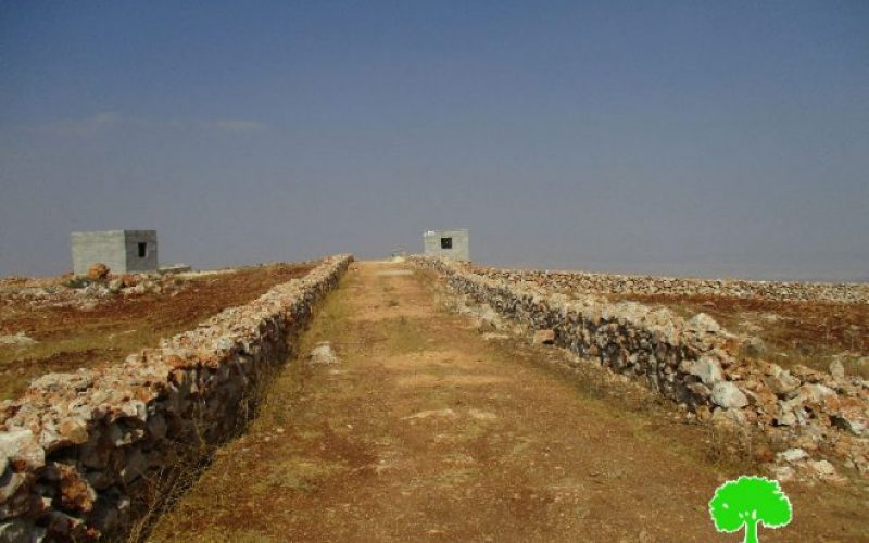 إخطارات  بإخلاء  أراض زراعية وهدم آبار وطريق زراعية في قرية قصرة