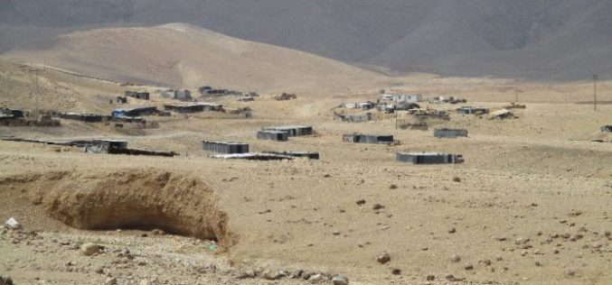 Israeli Occupation Forces confiscate caravans from the Jericho area of Al-Mu’arrajat