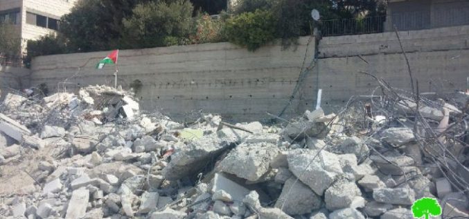 Israeli Occupation Municipality demolish four residential apartments in At-Tur town in Jerusalem