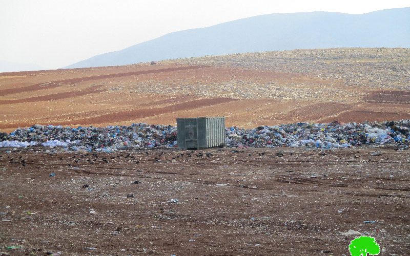 Israeli Occupation Forces confiscate garbage truck in Tubas governorate